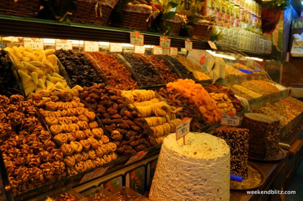 More spices for sale in the Egyptian Spice Market
