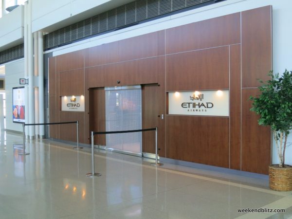Entrance to the Etihad Business/First Lounge